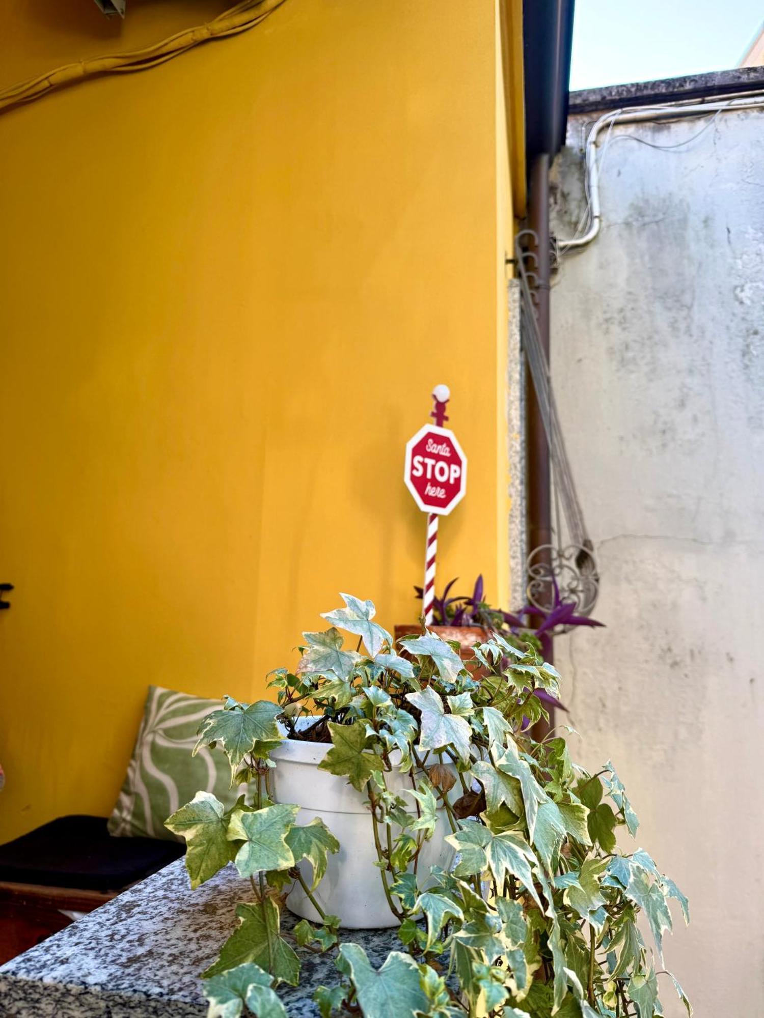 Gionas - Casa Indipendente In Zona Strategica Villa Milan Bagian luar foto